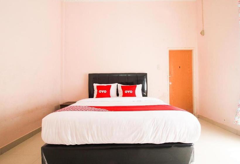Отель Oyo 2138 Tiaz Residence