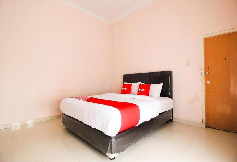 Отель Oyo 2138 Tiaz Residence