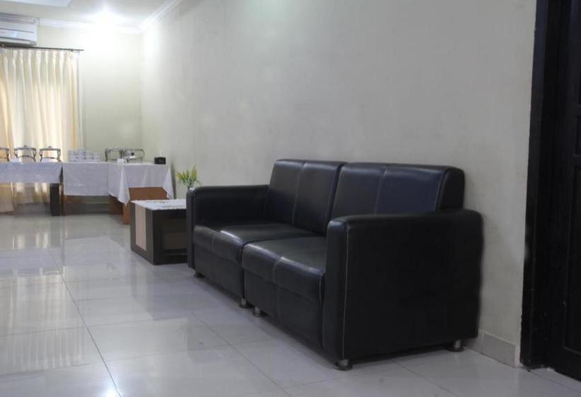 فندق Oyo 2146  St 12