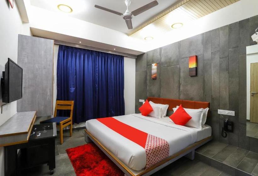 فندق Capital O 64343  Blueberry