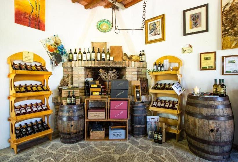 בית מלון כפרי Pietralta