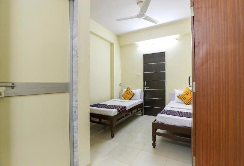 酒店 Spot On 63514 Signature