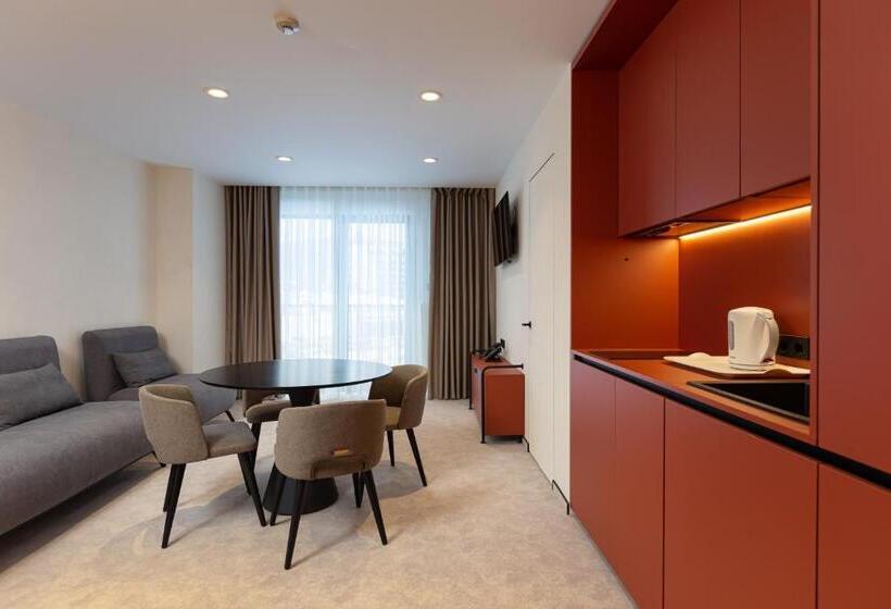 Hvoya Apart Hotel & Spa