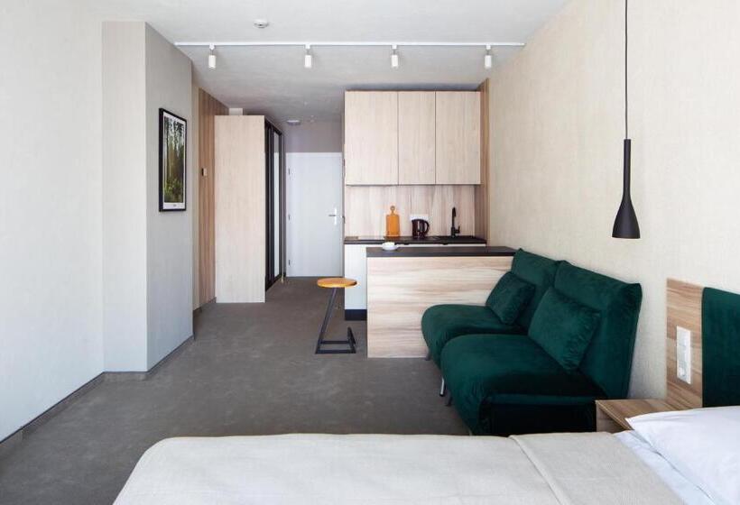 Hvoya Apart Hotel & Spa