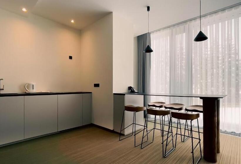 Hvoya Apart Hotel & Spa