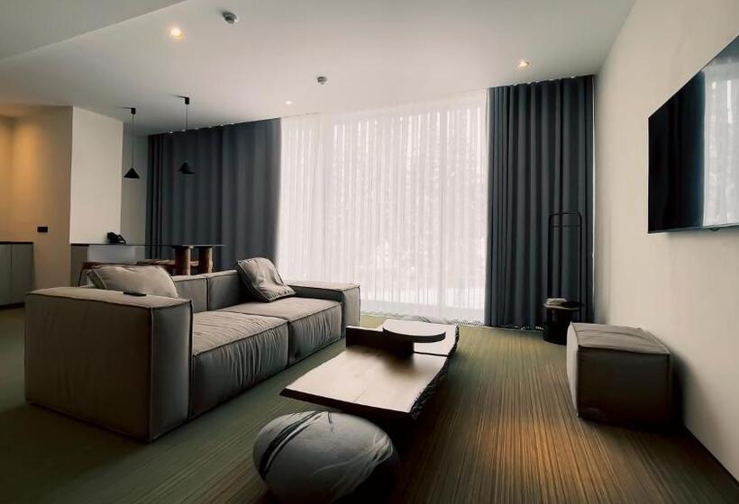 Hvoya Apart Hotel & Spa