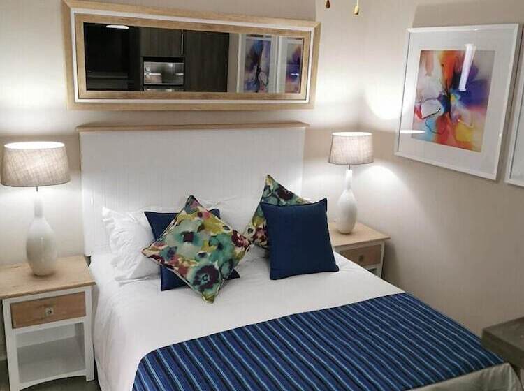 פנסיון 7th Heaven Guesthouse