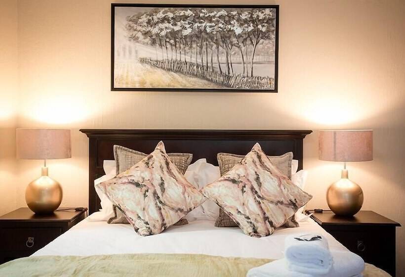 פנסיון 7th Heaven Guesthouse