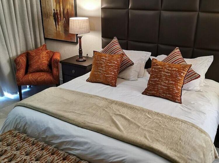 פנסיון 7th Heaven Guesthouse