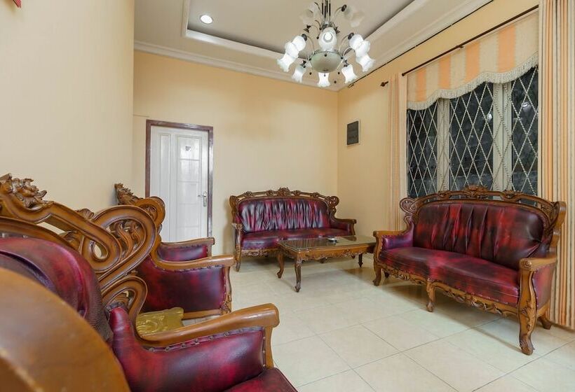 膳宿费 Reddoorz Syariah Near Palembang Square Mall 3