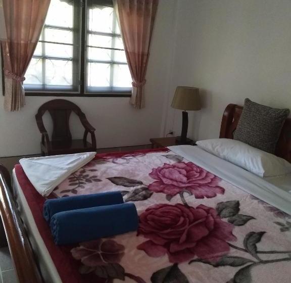 Курорт Happy Lagoon Bungalow