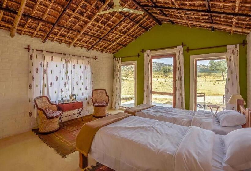 فندق Camp Land S End