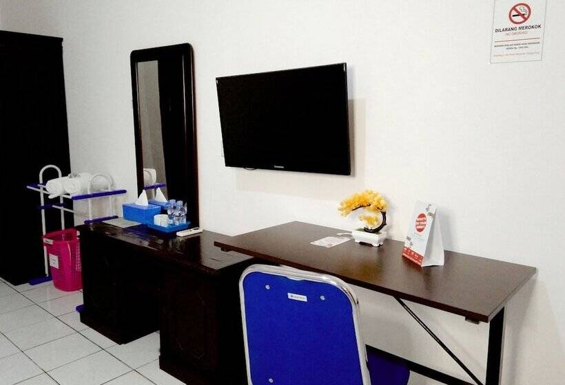 ホテル Garuda Bontang