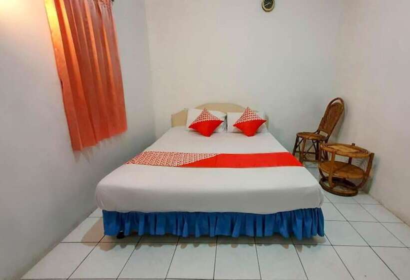 ホテル Garuda Bontang