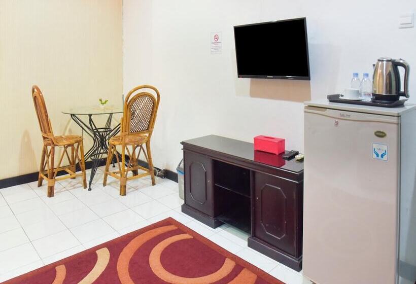 ホテル Garuda Bontang