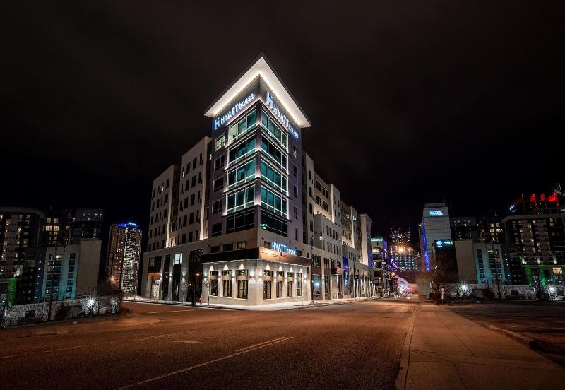 هتل Hyatt House Nashville Downtown Convention Center