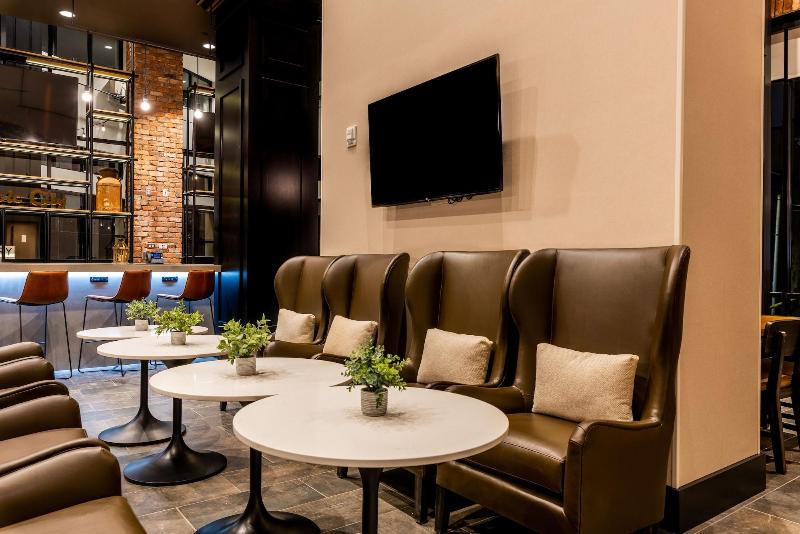 هتل Hyatt House Nashville Downtown Convention Center