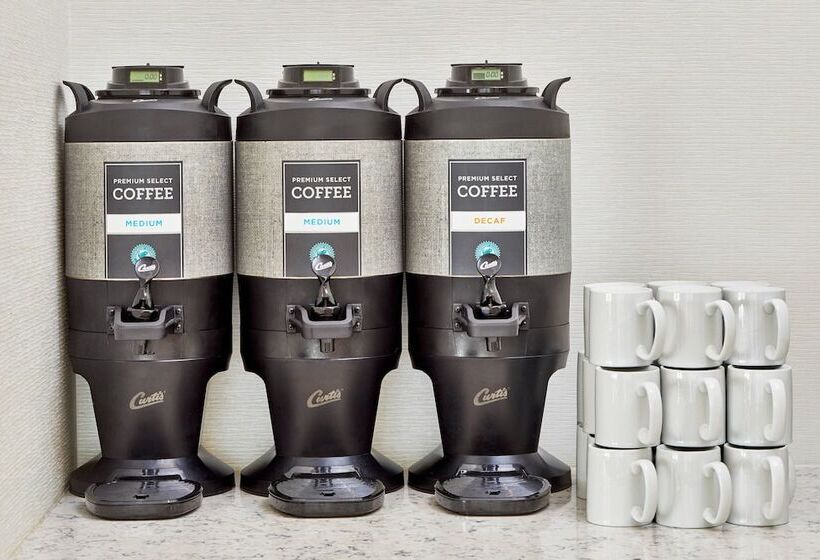 فندق Residence Inn St. Petersburg Tierra Verde