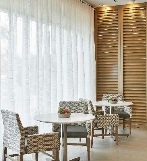 فندق Residence Inn St. Petersburg Tierra Verde