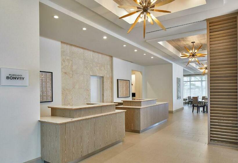 فندق Residence Inn St. Petersburg Tierra Verde