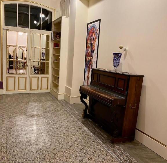 בית מלון כפרי Salon Boyer