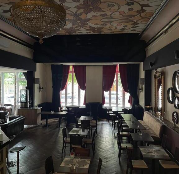 בית מלון כפרי Salon Boyer