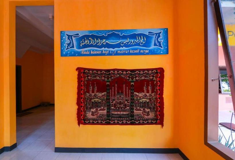 ホテル Spot On 2117 Anugerah Family Residence