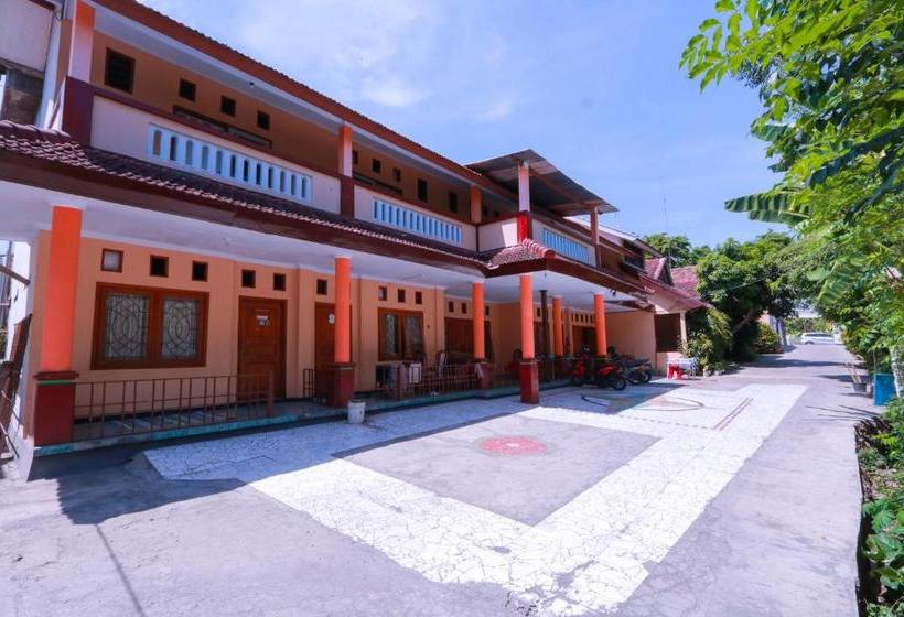 ホテル Spot On 2117 Anugerah Family Residence