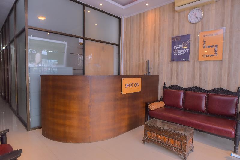 호텔 Spot On 2134 Seunia