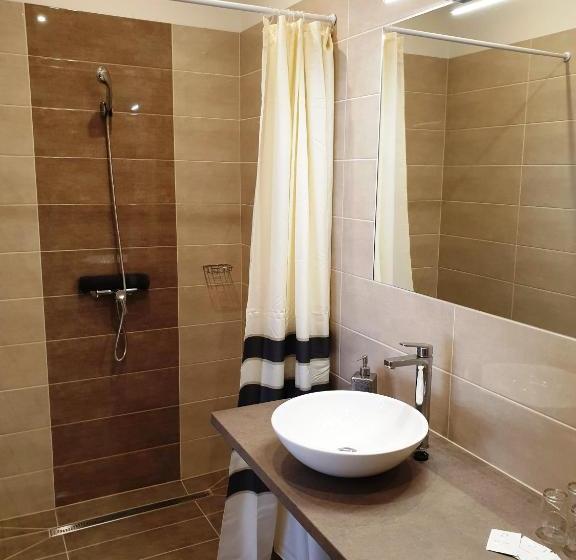 پانسیون Mediterrán Villa Kecskemét