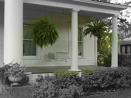 민박 Hubbell House Bed&Breakfast