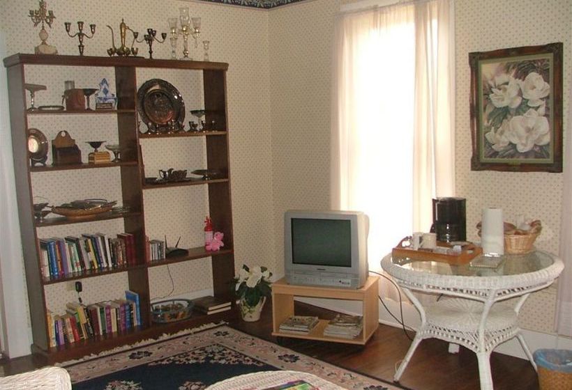 민박 Hubbell House Bed&Breakfast