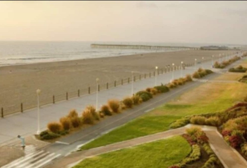 Country Inn & Suites By Radisson, Virginia Beach Oceanfront , Va