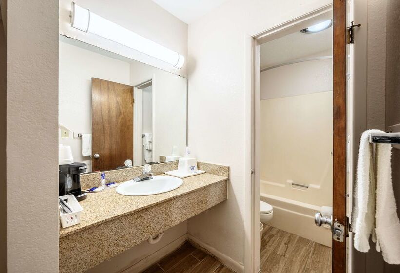 בית מלון כפרי Americas Best Value Inn Heflin