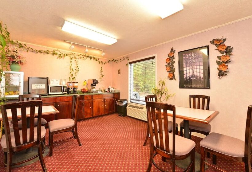 בית מלון כפרי Americas Best Value Inn Heflin