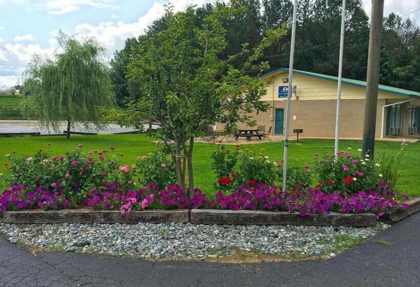 בית מלון כפרי Americas Best Value Inn Heflin