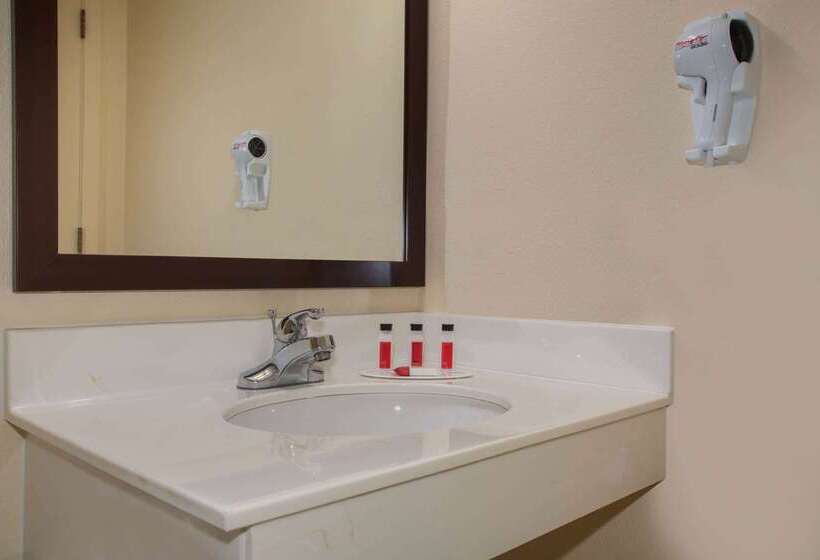 فندق Baymont By Wyndham Jefferson City