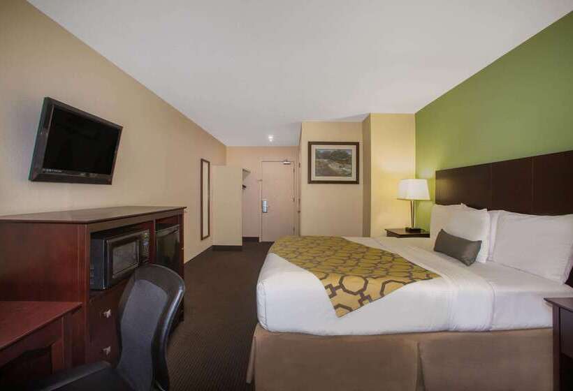 فندق Baymont By Wyndham Jefferson City