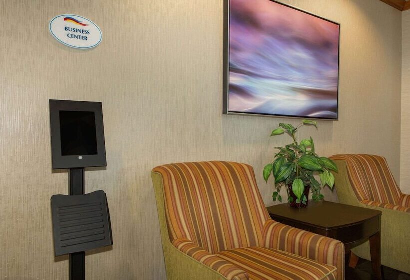 فندق Baymont By Wyndham Jefferson City