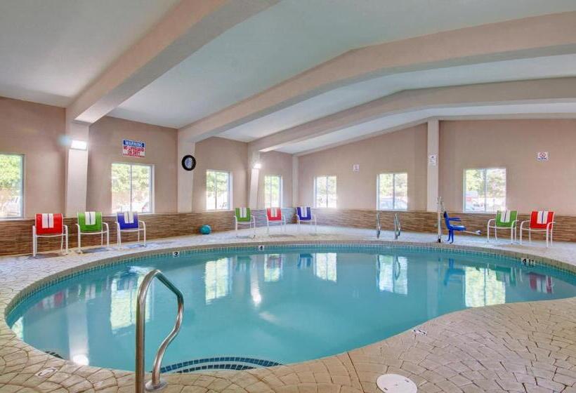 ホテル Baymont By Wyndham Kingston Plymouth Bay