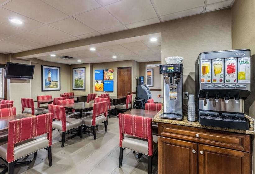 فندق Comfort Inn Medfordlong Island