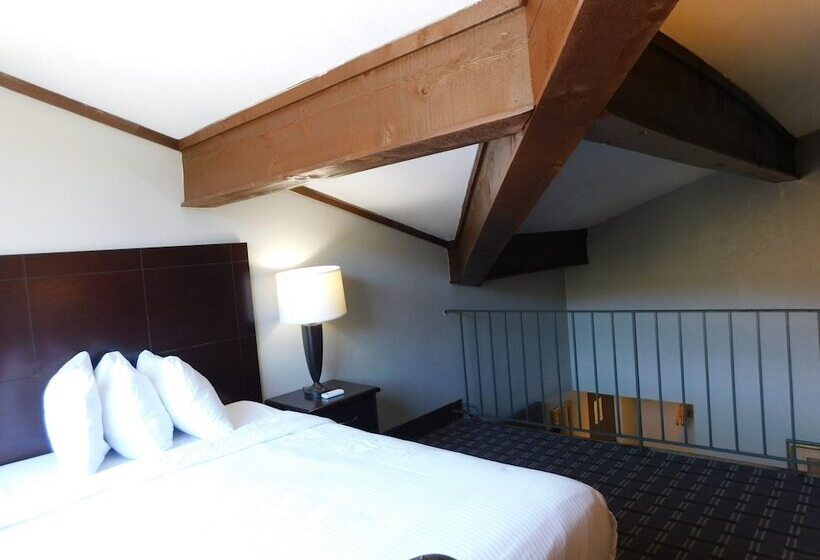 호텔 Days Inn & Suites By Wyndham Downtown Gatlinburg Parkway