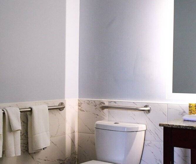 酒店 Florence Inn And Suites