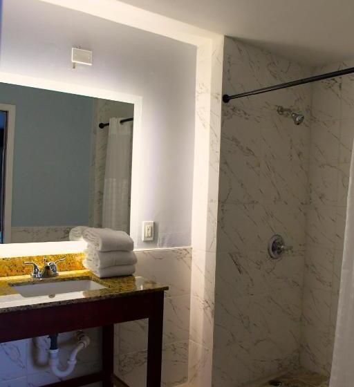 酒店 Florence Inn And Suites