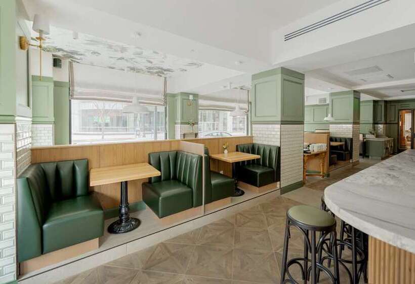 Отель Fort Des Moines, Curio Collection By Hilton