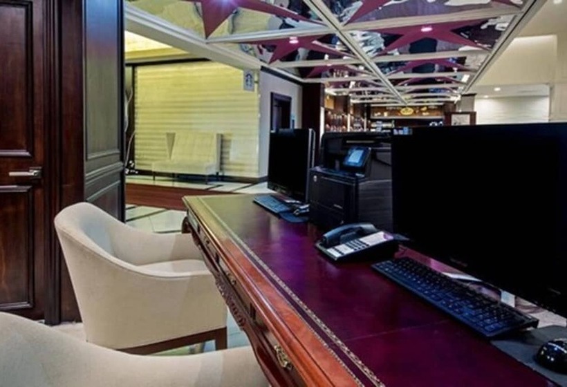 בית מלון כפרי Fort Pontchartrain Detroit, A Wyndham