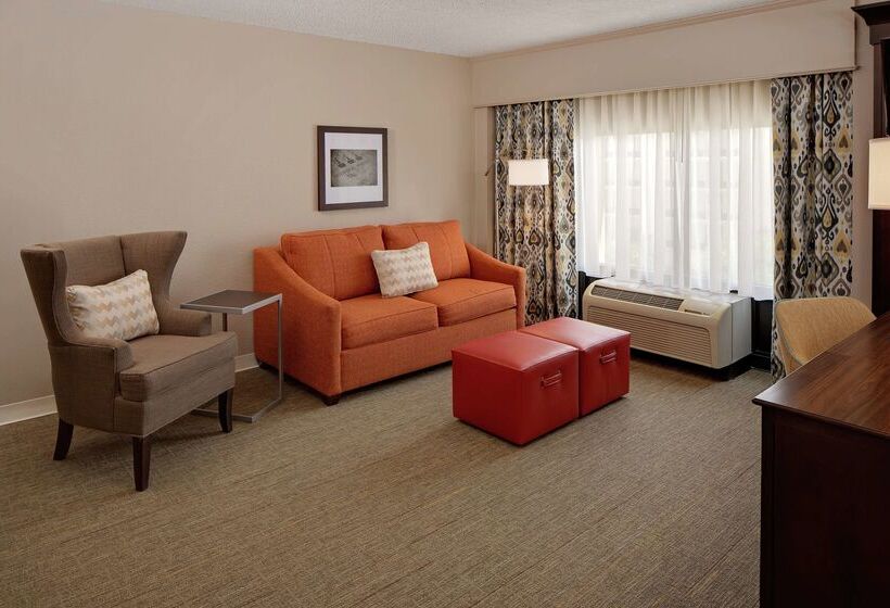 호텔 Hampton Inn Louisville Downtown