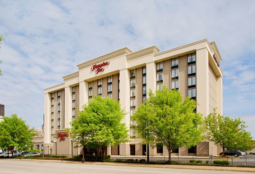 호텔 Hampton Inn Louisville Downtown