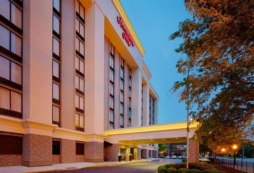 호텔 Hampton Inn Louisville Downtown