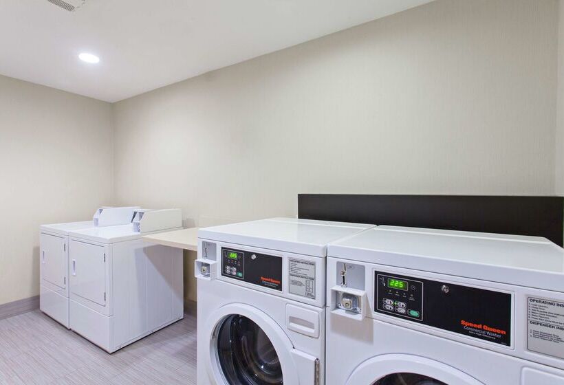 فندق Hampton Inn Morgan Hill